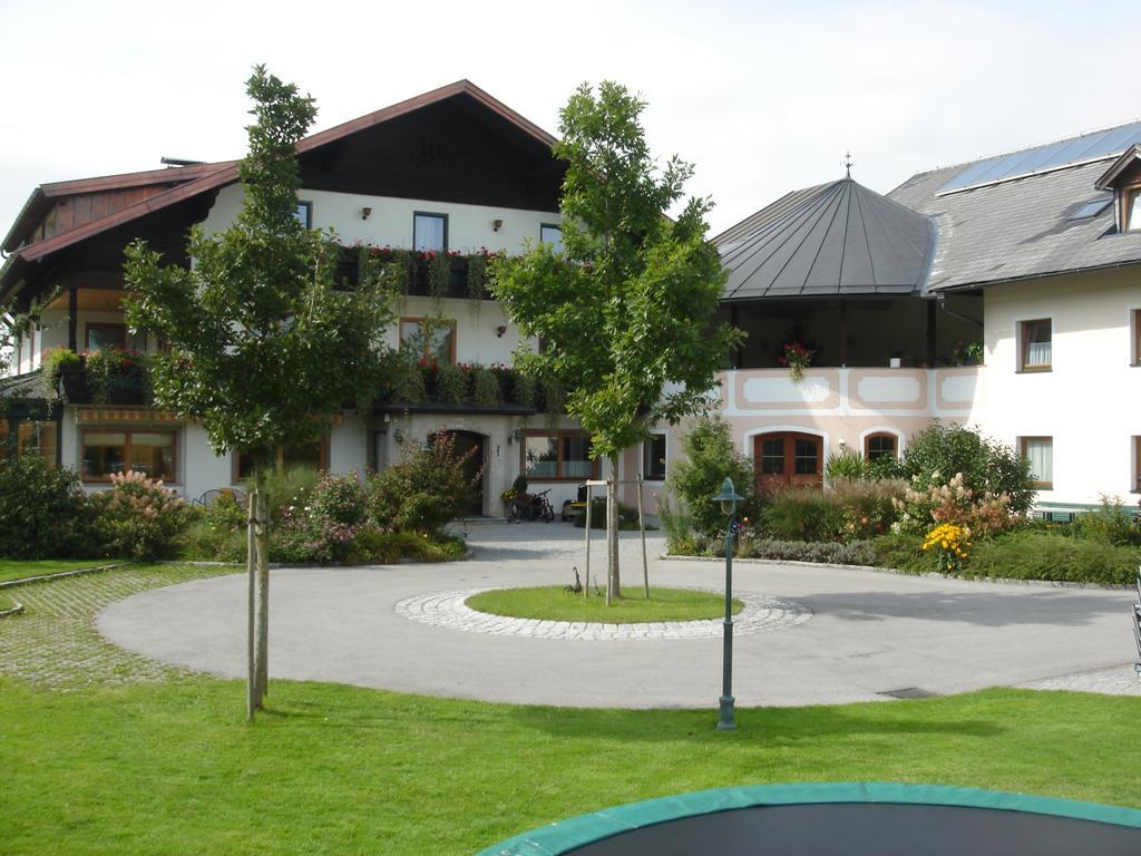 Pension Anna Mondsee Exteriör bild